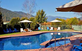 Discovery Parks - Bright